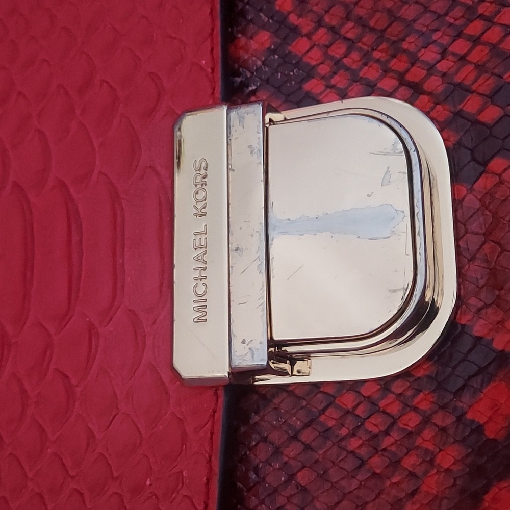 SOLD. MICHAEL KORS "Bridgette" satchel shoulder bag snakeskin embossed leather - Picture 11 of 12
